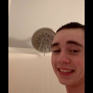 Meet your Posher, Connor